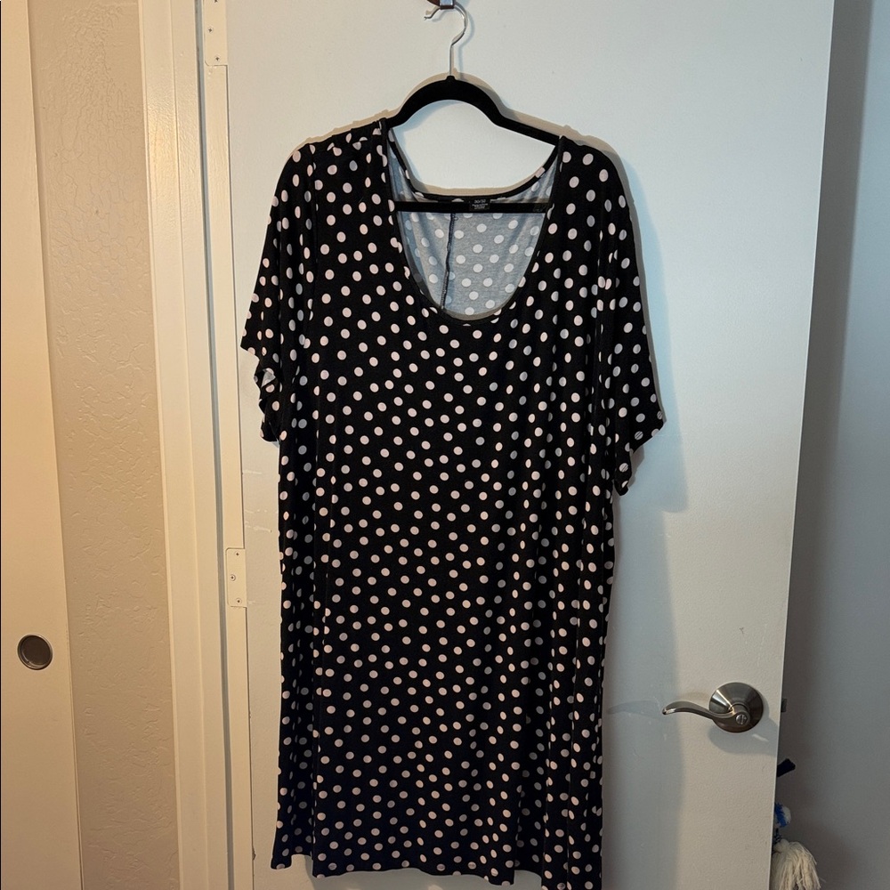 Elegant Black and Pink Polka Dot Women's Tunic